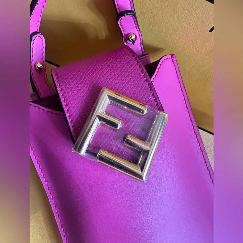 NWT FENDI FF Diamonds Phone Holder Bag - Picture 3 of 17